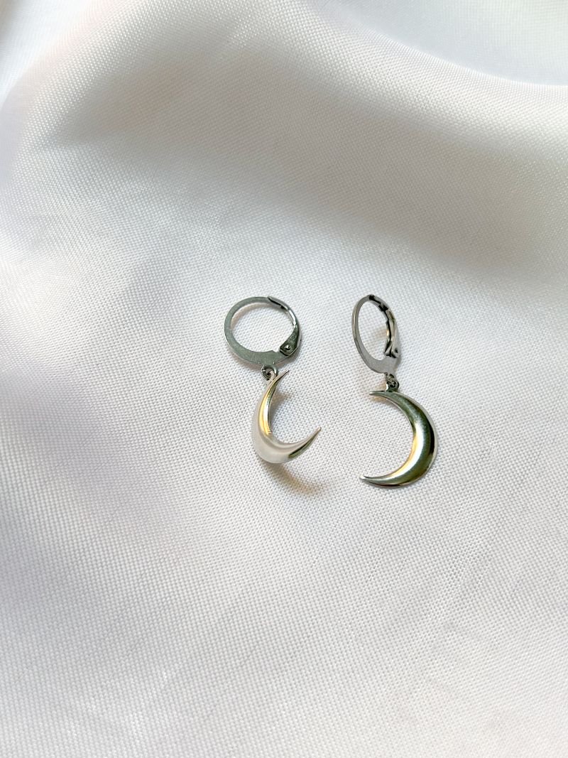 Brinco Tranqueta Inox Lua 15mm