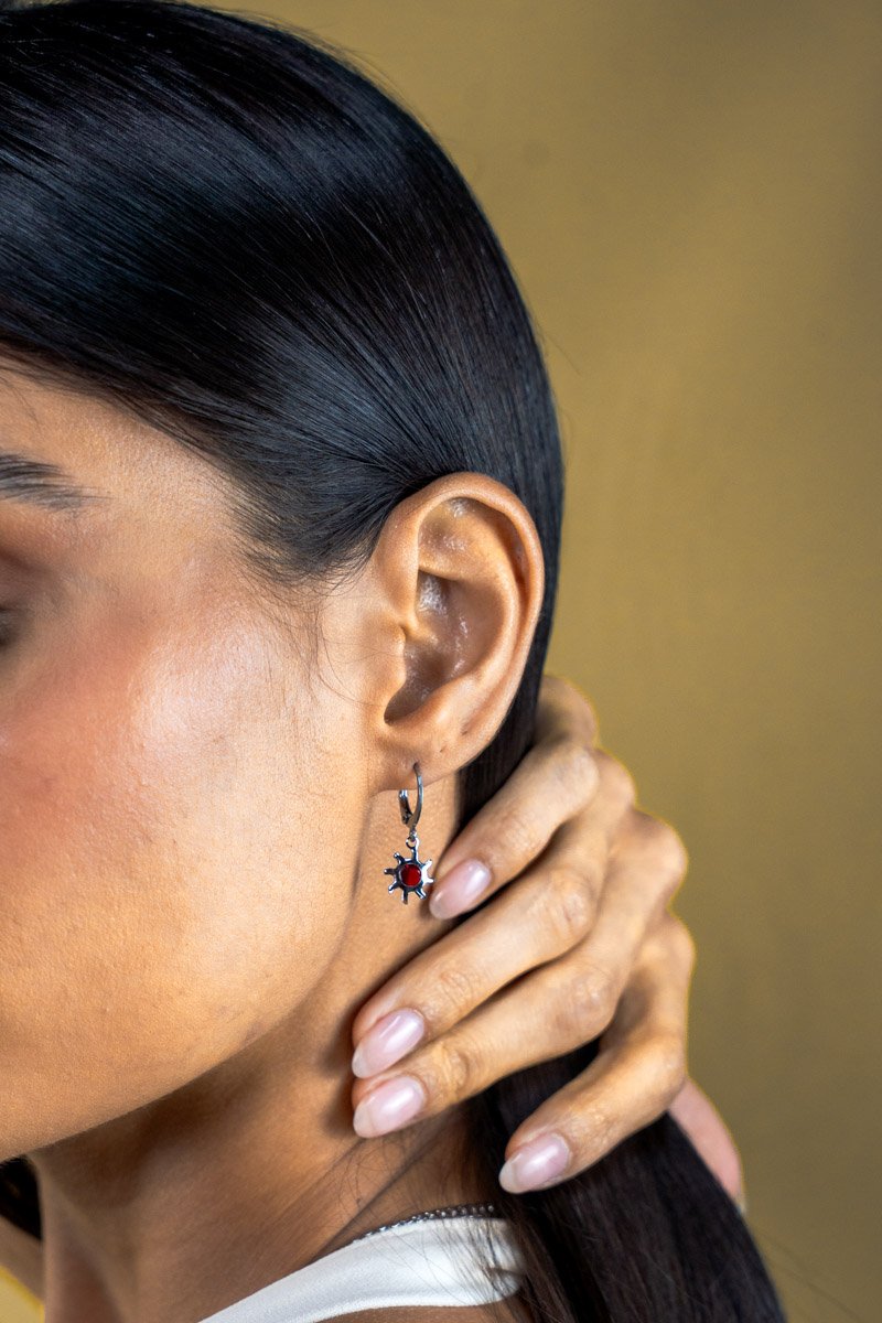 Brinco Inox Tranqueta /pingente Solitário